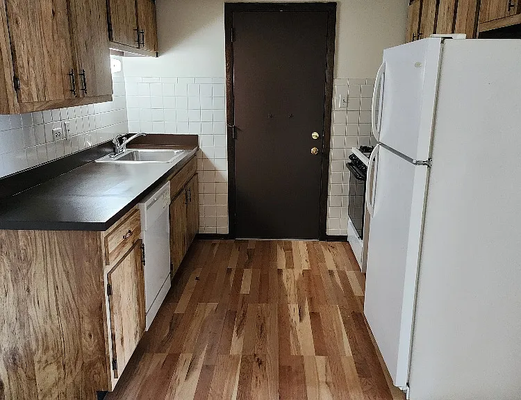 9845 Cordoba Ct #2C — Photo 4