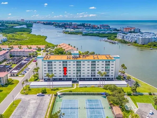10216 REGAL DRIVE #208, LARGO, FL 33774