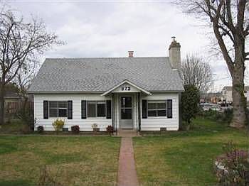 1st image of 872 Marshall Ave