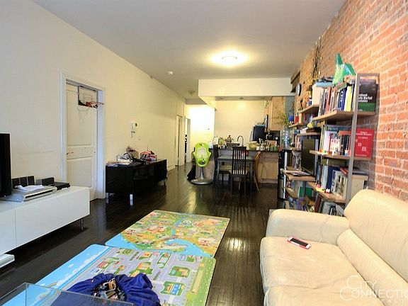 2nd image of 325 E 64th St APT 204
