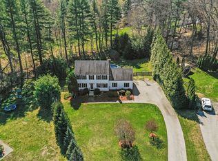 6 Spicebush Ln, Oxford, MA 01540