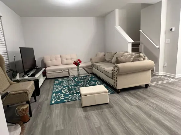 252 Spark St, Raleigh, NC 27606