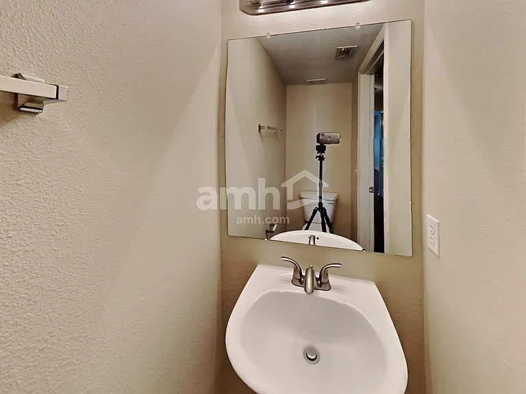 17051 Lixberry Way — Photo 7