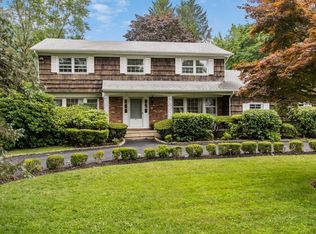 6 Vannina Pl, Huntington, NY 11743