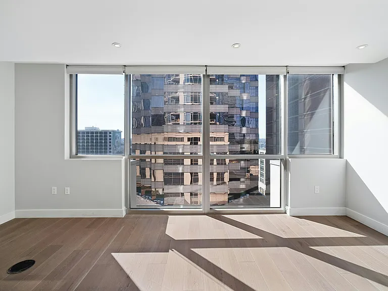 200 Congress Ave #903 — Photo 9