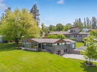 220 W Scenic Dr, The Dalles, OR