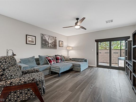 3rd image of 4113 Midnight Crest Ave
