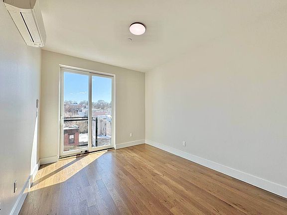 5th image of 714 5th Ave #4C