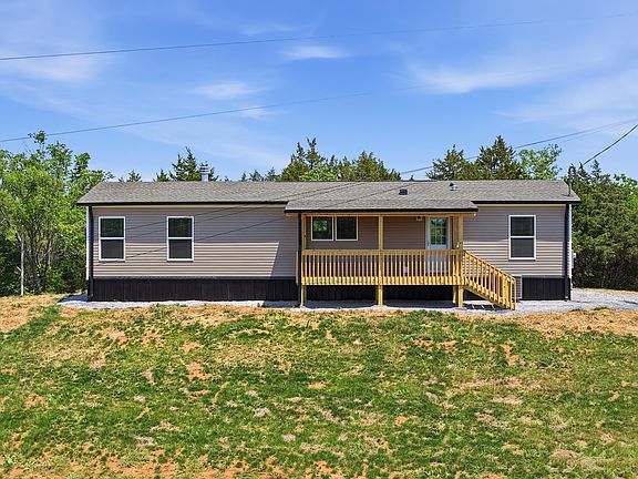 2nd image of 7184 Mountain Valley Rd