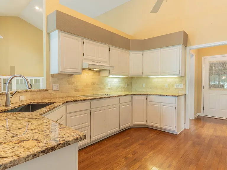 10 Lindura Ln — Photo 10