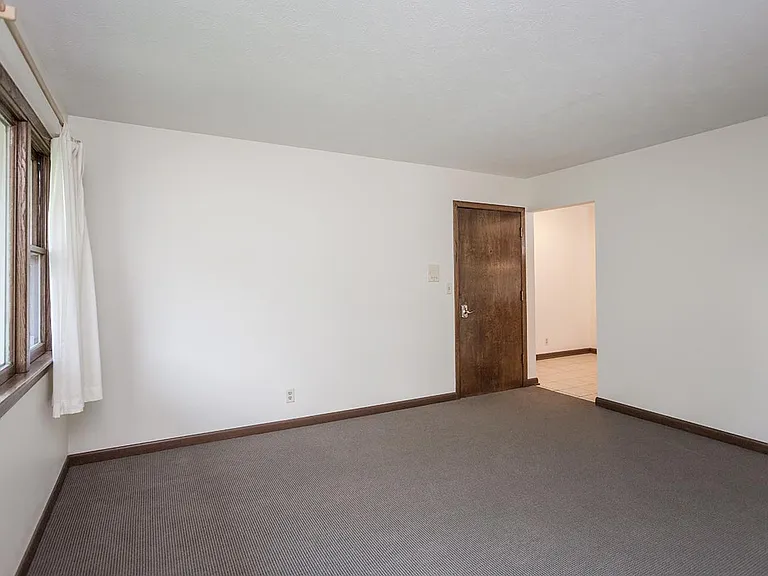 2436 C St #3 — Photo 3