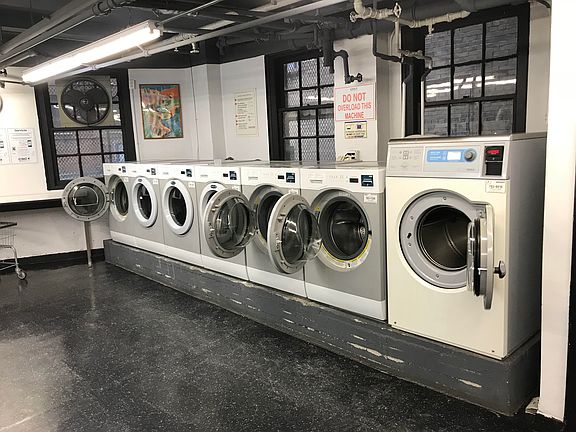 3rd image of 324 41st St #803C