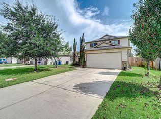 1622 Perennial Ln, Rosenberg, TX 77471