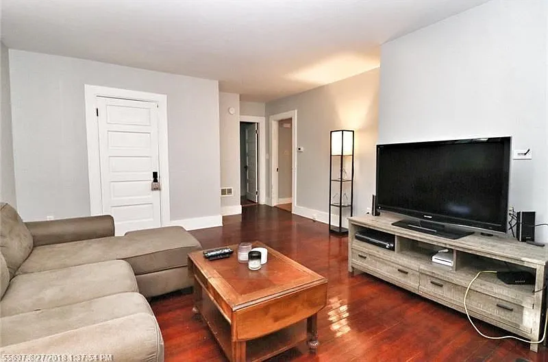 Large living space.