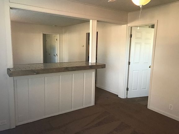 3rd image of 9448 Orangevale Ave