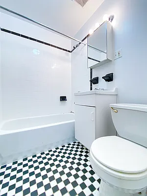 Rented by Compass | media 22