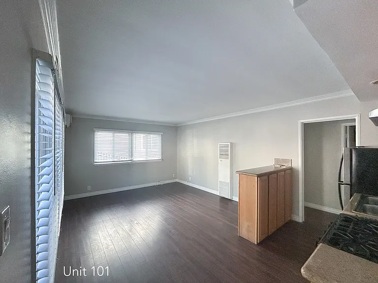 7510 Hollywood Blvd. Apartments — Photo 14