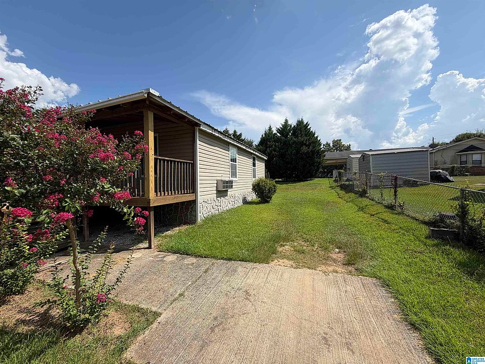 16th image of 2305 5th St E