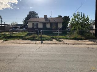 717 Grant Dr, Bakersfield, CA 93308