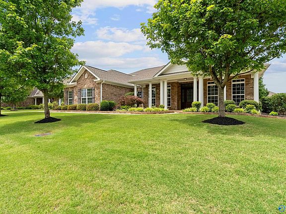 2nd image of 26 Forest Meadow Blvd