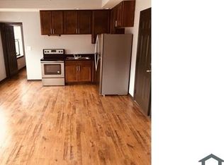 7836 S Ellis Ave #202, Chicago, IL 60619