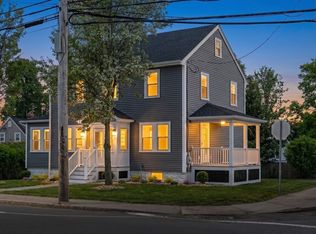 526 Cabot St, Beverly, MA 01915