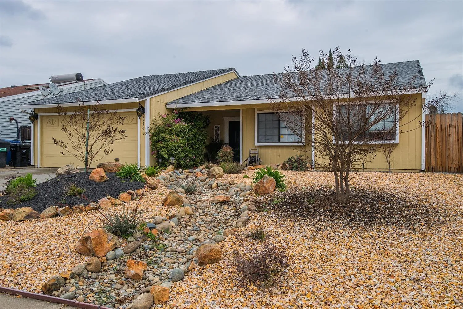 8646 Crystal River Way photo 1