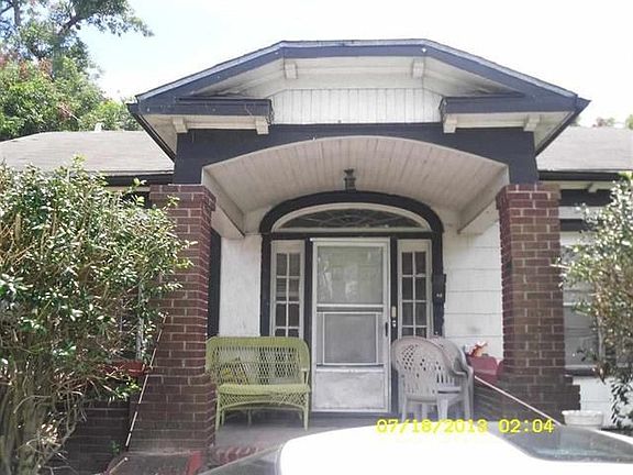 2nd image of 945 Washington Blvd