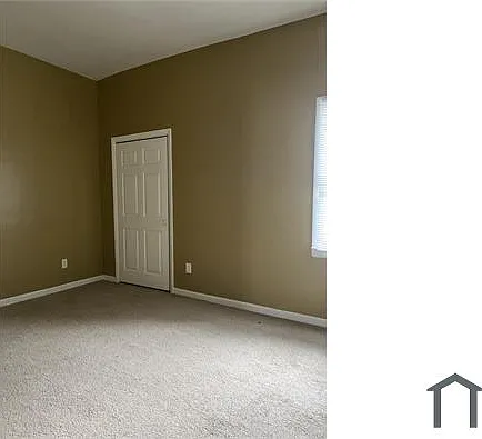 3 bed, 1369 sqft, $1,950 — Photo 4