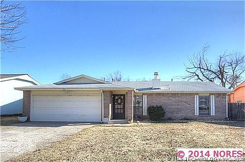 1st image of 219 S 181st East Ave