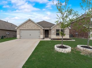 1501 Hidden Bluff Xing, Princeton, TX 75407