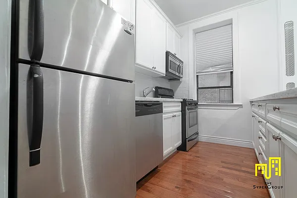 Rented by The Syper Group | media 5