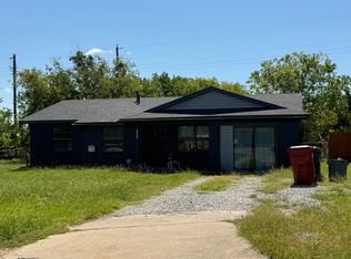 1275 McKinney Cir, Van Alstyne, TX 75495