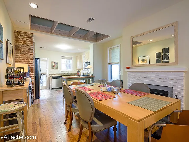 224 E St NE — Photo 5