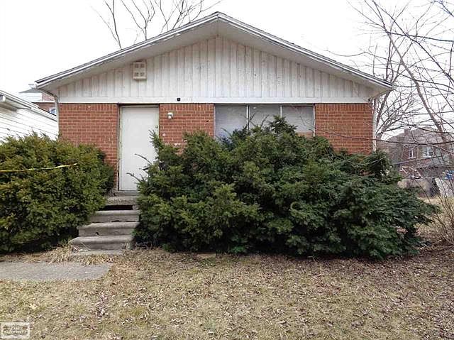 1st image of 15372 Princeton Ave