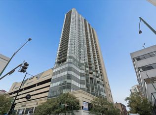 111 W Maple St APT 3101, Chicago, IL 60610