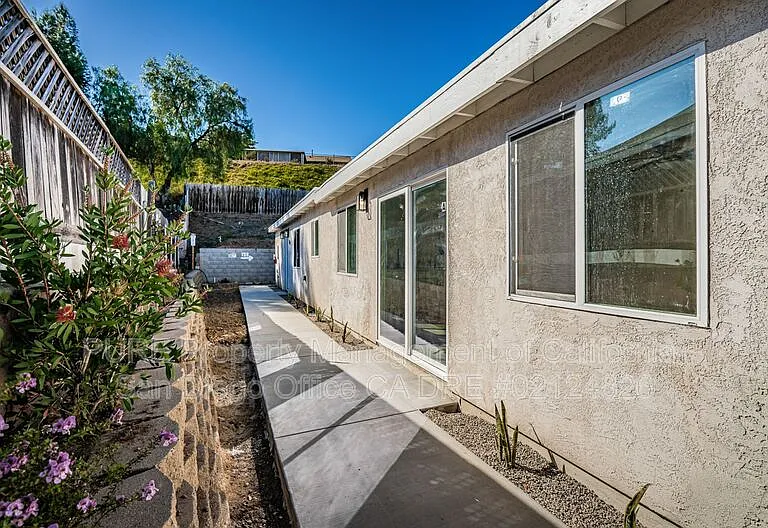 134 Demona Pl — Photo 10
