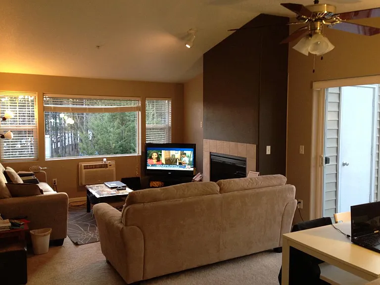730 NW 185th Ave #3 — Photo 2