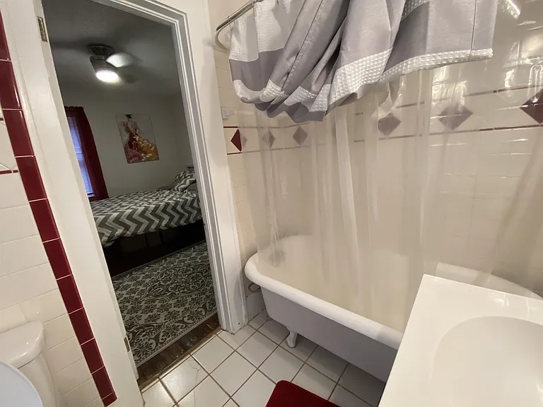 622 Harwood St #3 — Photo 15