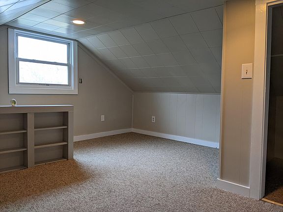 5th image of 86 Beals St