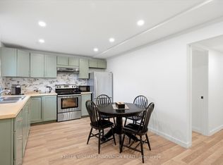 235 Southwood Dr, Kitchener, ON N2E 2B2