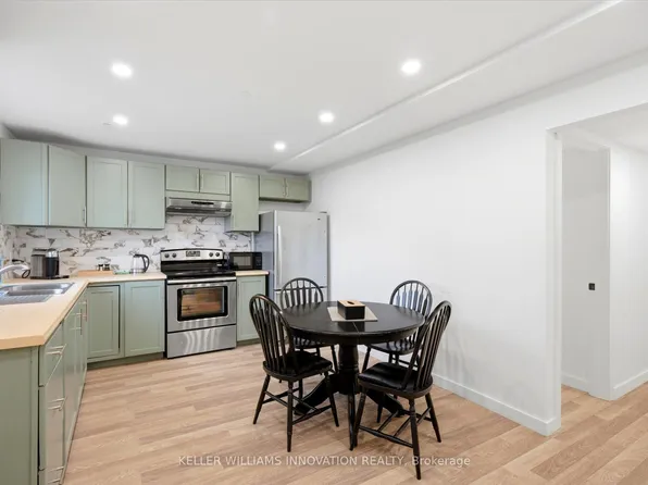 235 Southwood Dr, Kitchener, ON N2E 2B2