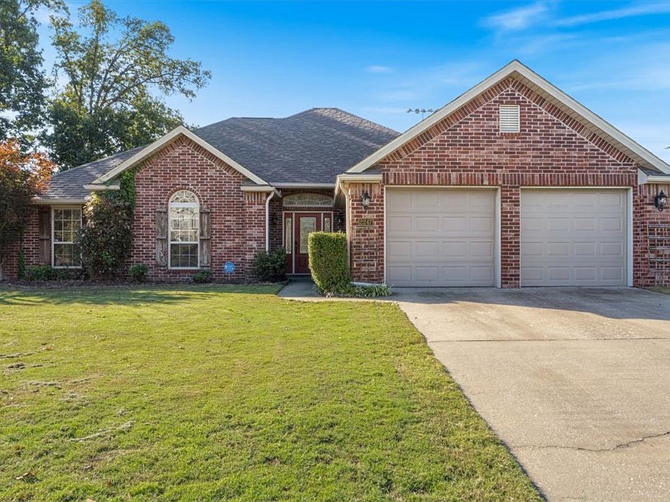 1st image of 2247 Tall Tree Ln