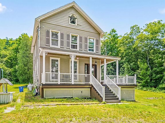 3rd image of 54 Neversink Drive