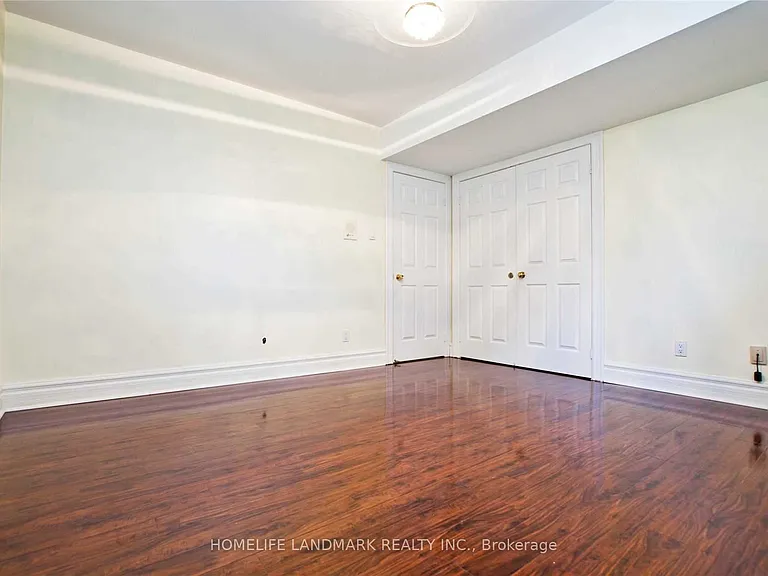 252 Dunview Ave #BSMNT — Photo 12