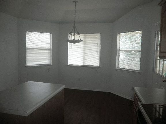 4th image of 5612 Montrose Dr