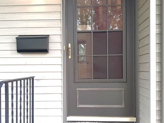 2nd image of 2318 16th Ave NW