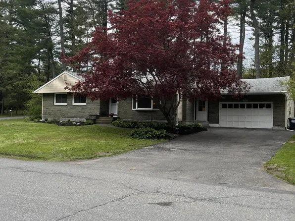 199 Pine Ridge Drive, Albany, NY 12084