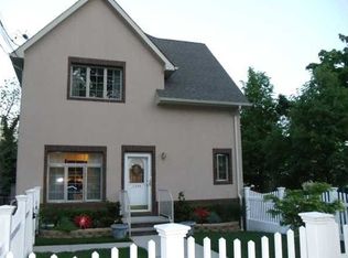 2348 Richmond Rd #A, Staten Island, NY 10306