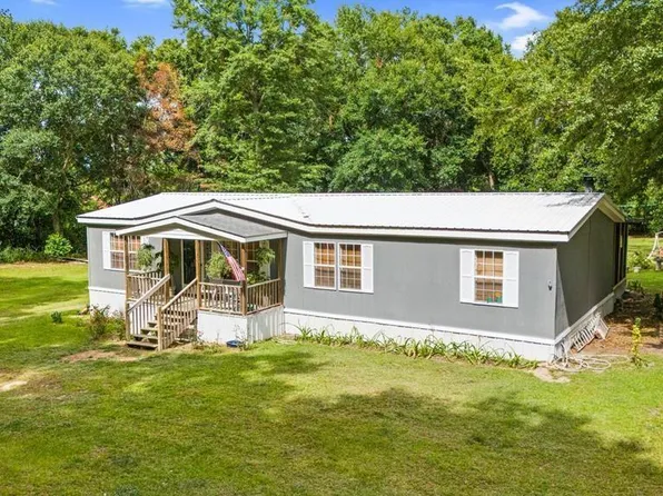 858 Gum St, Florala, AL 36442